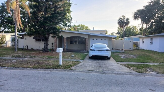 Photo - 2286 Sherwood Dr Unit 2286 Sherwood Drive