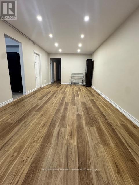 Photo - 39 Franson Crescent