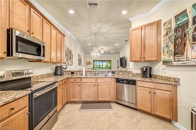 28042 Bridgetown Ct