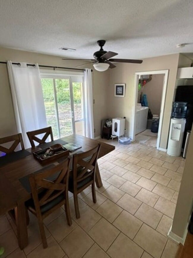 Photo - 428 Long Leaf Acres Dr