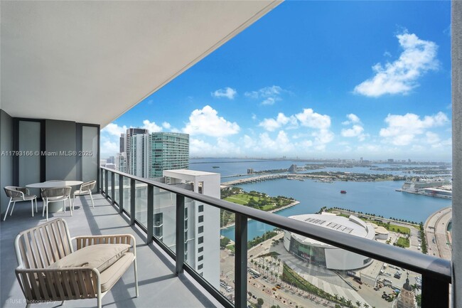 Photo - 601 NE 1st Ave Condo Unit 4716