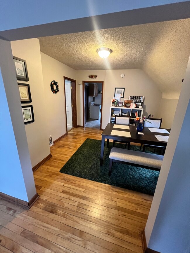 Photo - 3058 Hayes St NE Unit 2