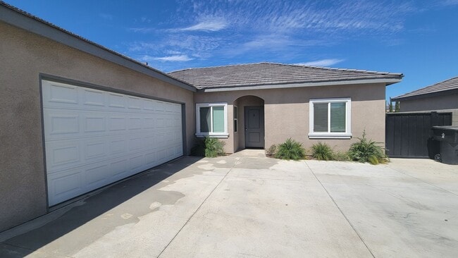 Photo - 7003 Paige Elizabeth Unit 7003 Paige Elizabeth B