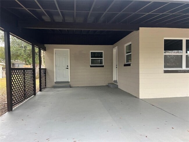 Photo - 1809 Chase Ave