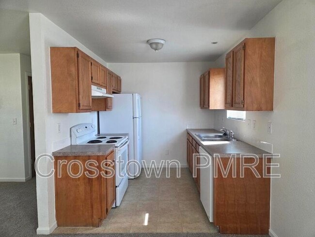 Photo - 2322 Quay St