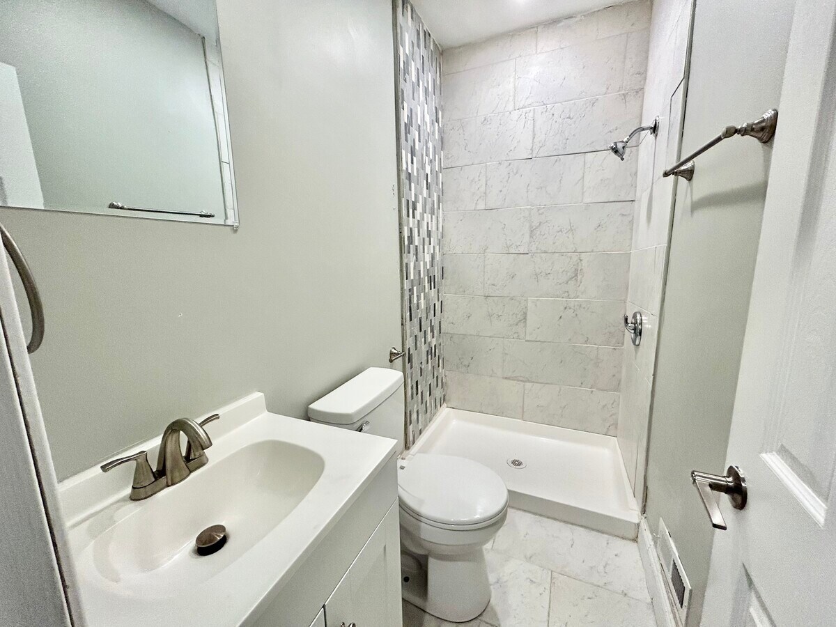 Photo - 325 N 62nd St Unit 2