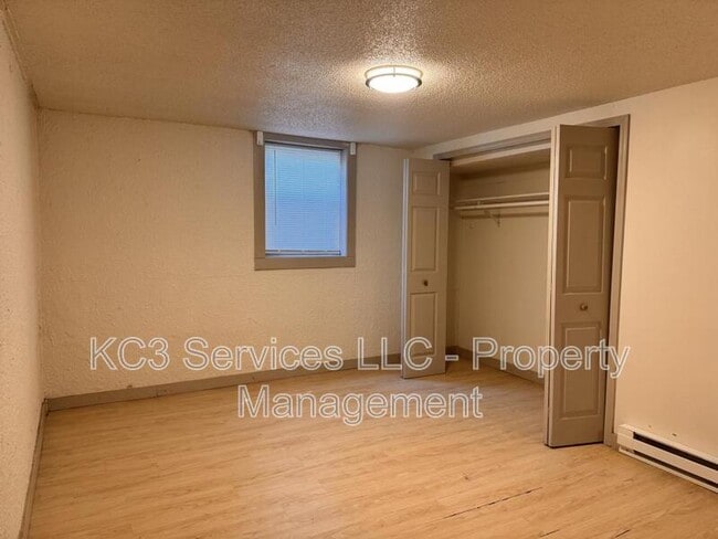 Photo - 11108 Bennington Ave
