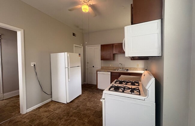 Photo - 3241 Jefferson Ave Unit 3243-08