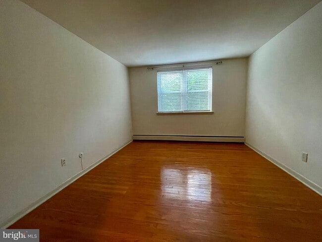 Building Photo - 3209 West Chester Pike Unit D4