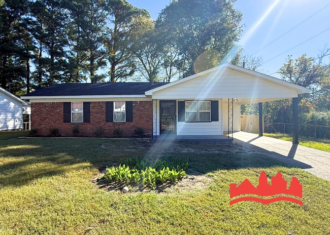 Building Photo - 3622 University St