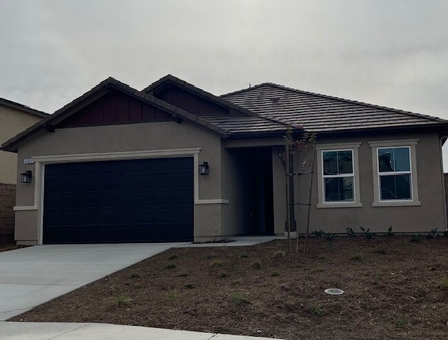 New home - Single Story 3 bedroom 2 bathroom - New home - Single Story 3 bedroom 2 bathroom