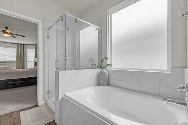 Photo - 14033 Lamprey Dr