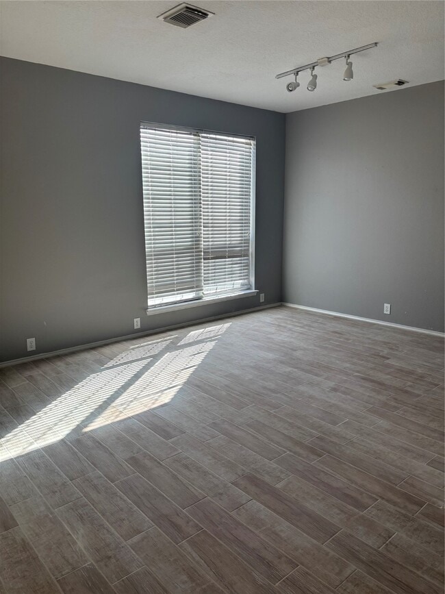 Photo - 10411 Black Sands Dr