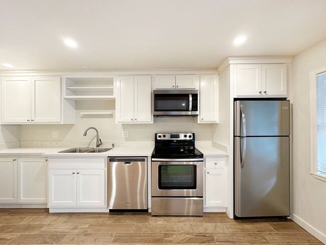 Photo - 1111 34th Ave