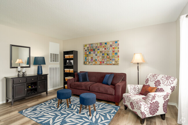 Interior Photo - Casalon Parkway Apartments