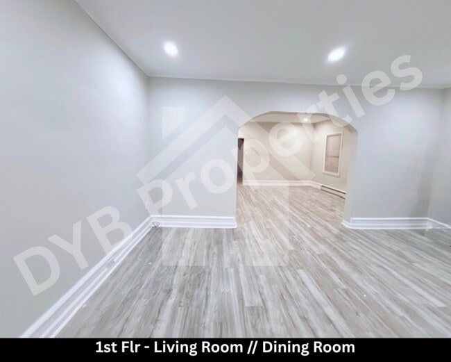 Building Photo - 56 Kent Ln