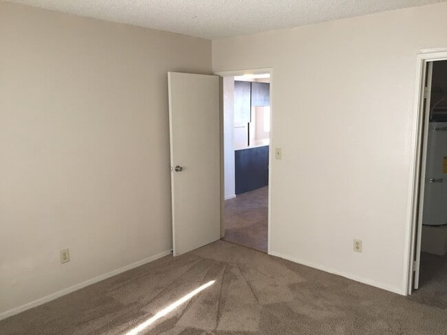 Photo - bel2159 (NLV-W)(PRB) Unidad A