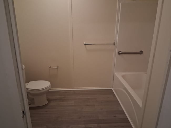 Photo - 300 W Rabbit Cove Rd