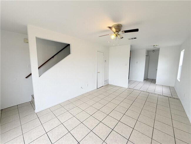 Photo - 1210 D Industrial Unit D