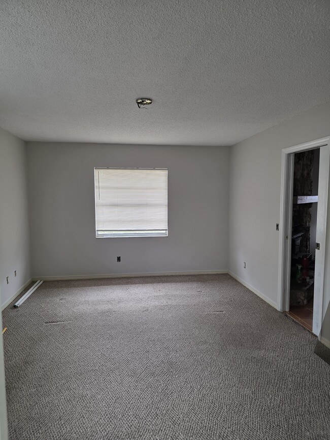 Photo - 9387 Jr Ave