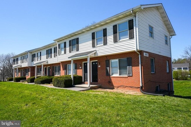 Building Photo - 3107 Shawnee Dr Rental