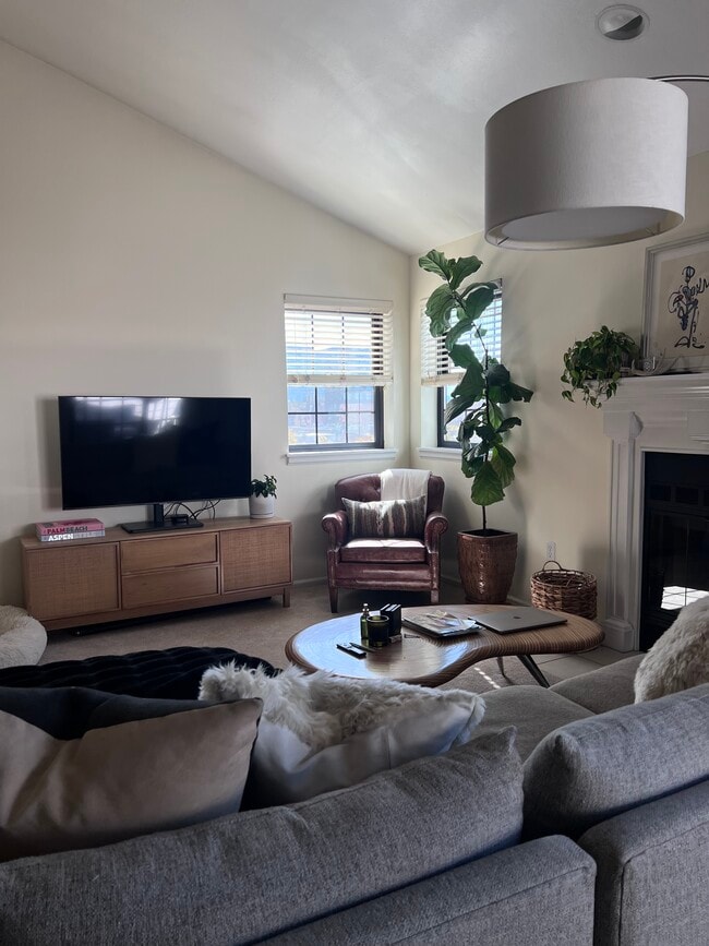 Photo - 345 Fillmore St Unit 403