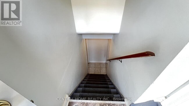 Photo - 210 Jacey Anne Dr