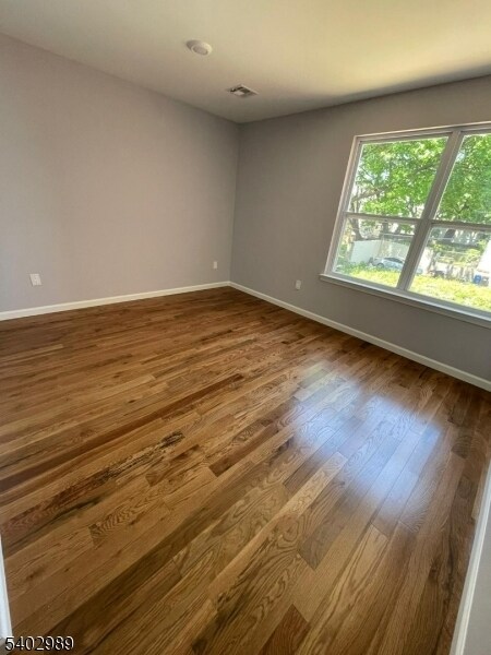 Photo - 201 Schuyler Ave