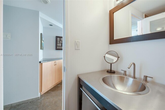 Photo - 1000 West Ave Unit 712