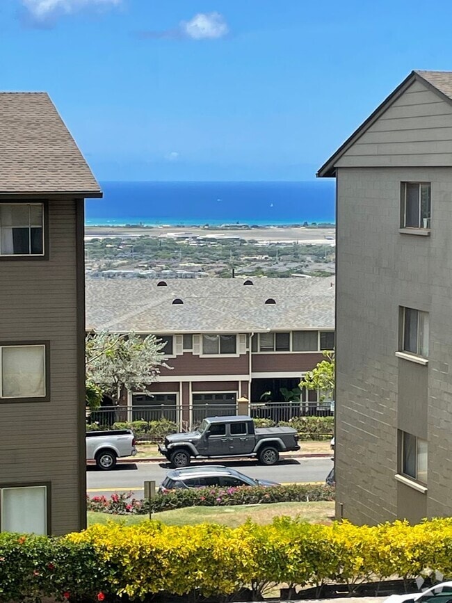 Building Photo - 3 Bedroom 2 Full Bath Townhouse in Upper M... Unit 230