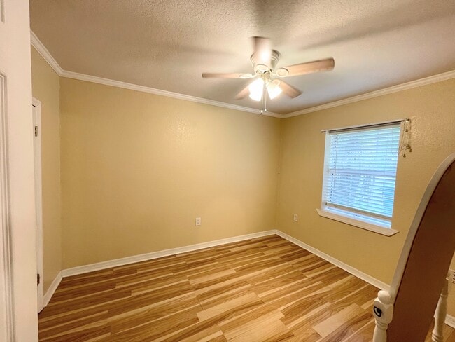 Photo - 348 N Orange St