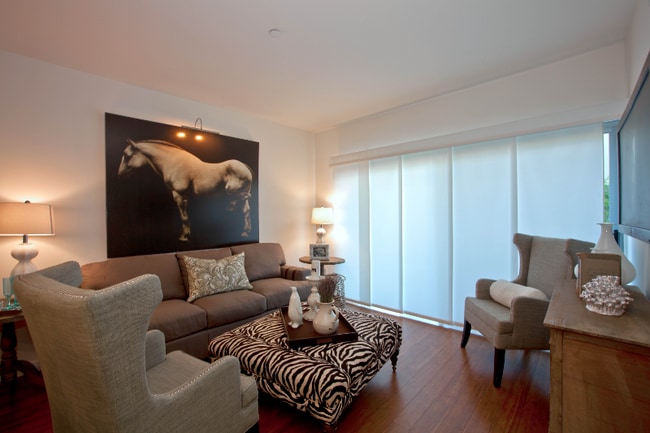 Photo - 4547 Eagle Rock Blvd