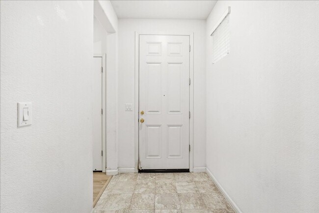 Photo - 2924 Bowden Sq Wy