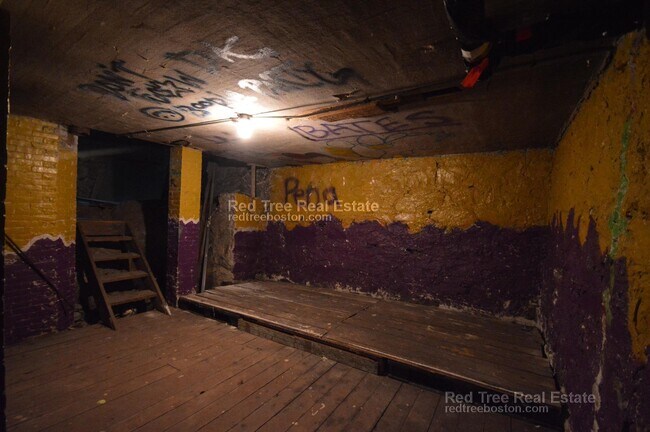 Photo - 31 Quint Ave Unit 1
