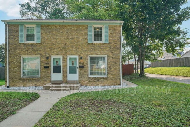 Photo - 3860 S Brust Ave