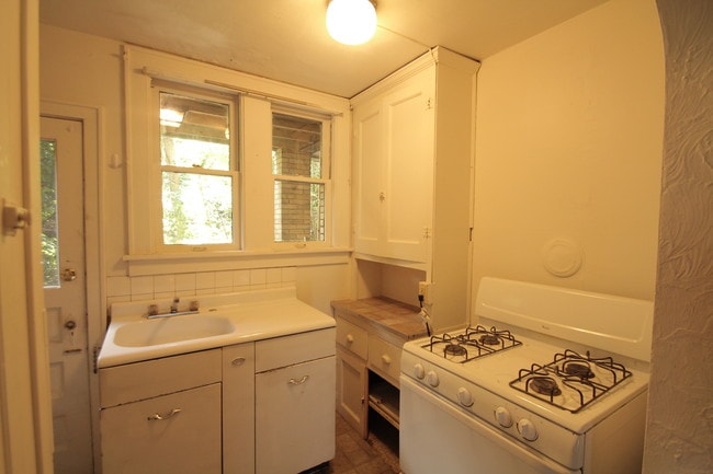 Building Photo - 1314 S Braddock Ave Unit 3