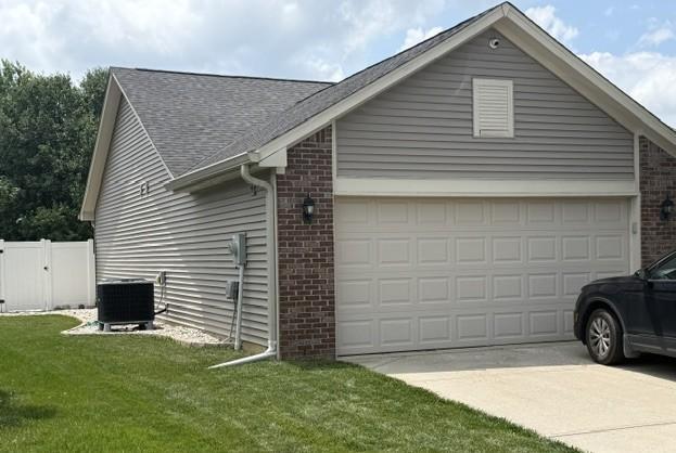 Photo - 16936 Brigg Ct