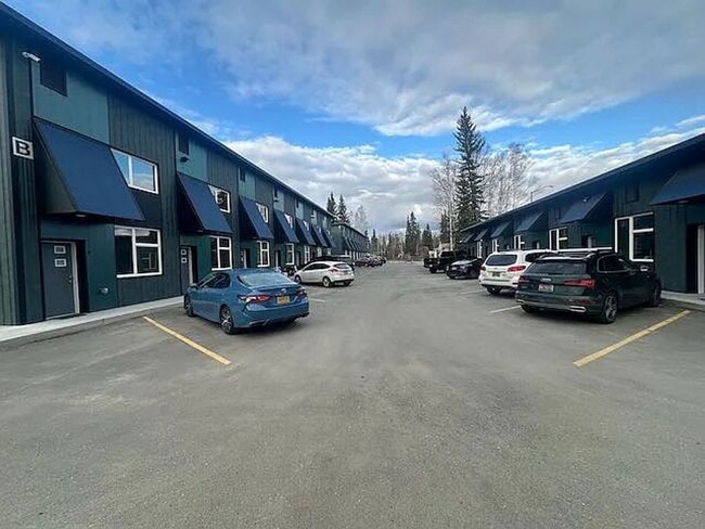 Photo - Midway Flats, LLC Unit B-2