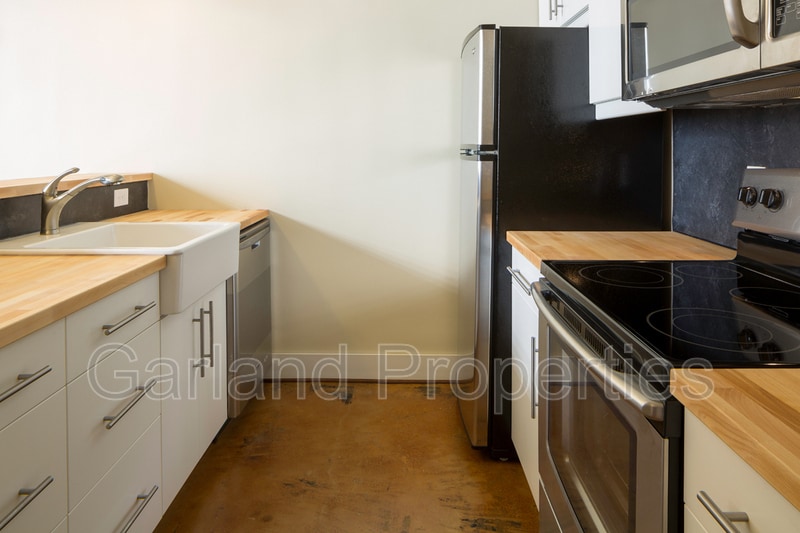 Photo - 425 Campbell Ave SW Unidad 202 Rental