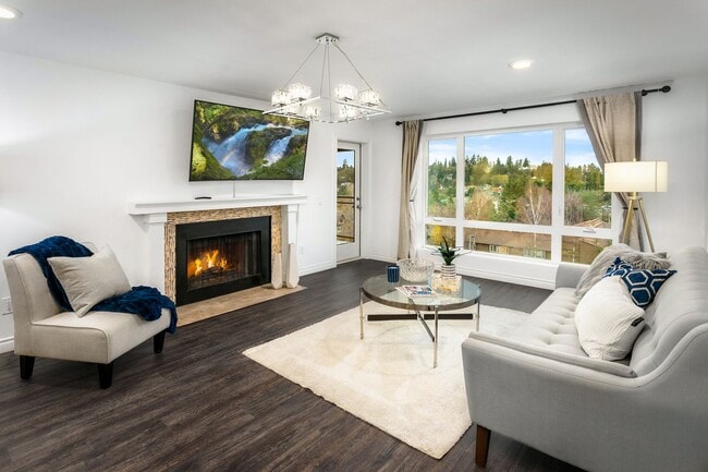Photo - Spacious Condo on Main St. Bellevue!!
