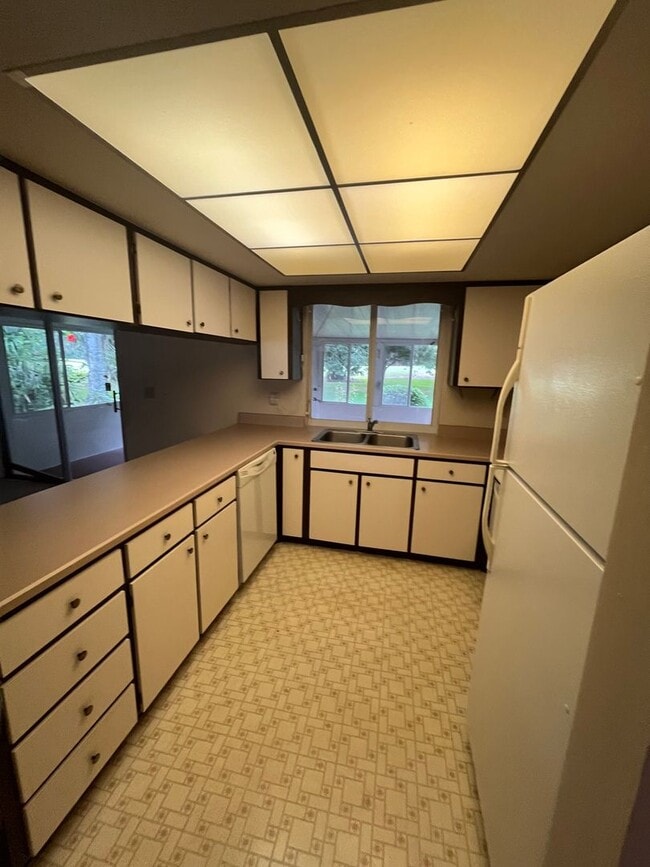 Photo - 2 Bedroom 2 Bathroom Home on the Golf Course