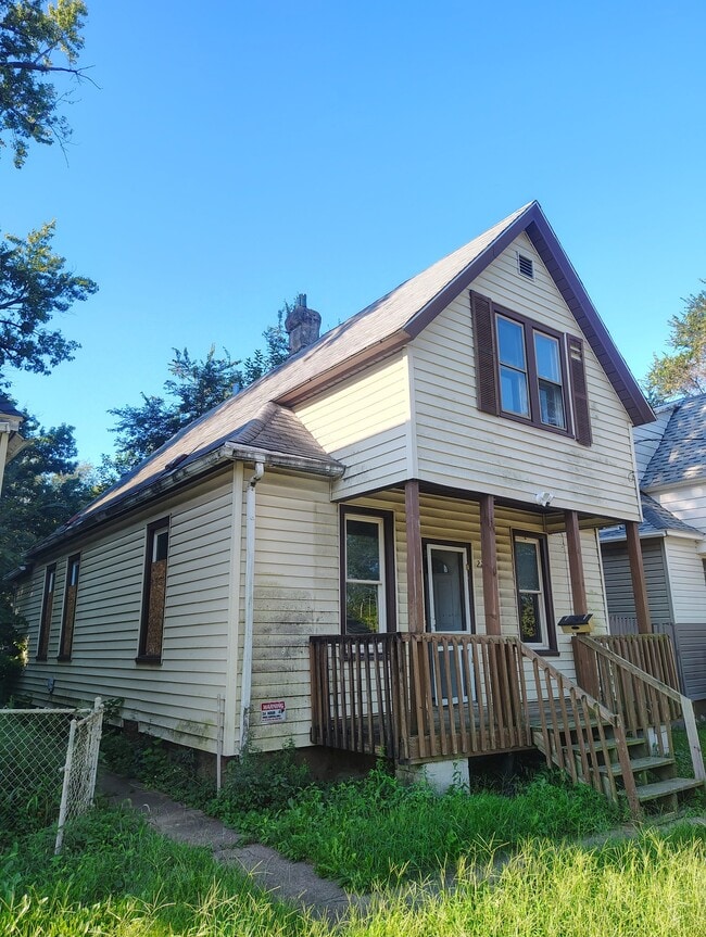Photo - 2210 W Wiswall St