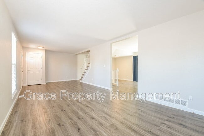 Photo - 9371 Bellaire Dr