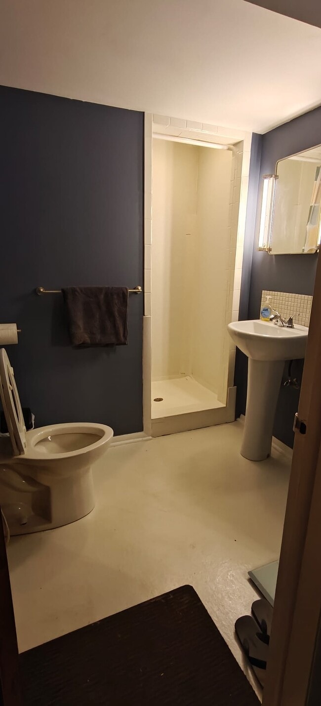 Photo - 1730 Redstock Ave