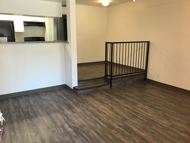 Photo - Alta Vista Village