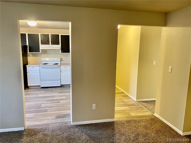 Photo - 6628 Dublin Loop W