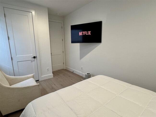 Photo - 4014 Hutchins St