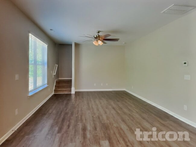 Photo - 169 Pamlico Dr