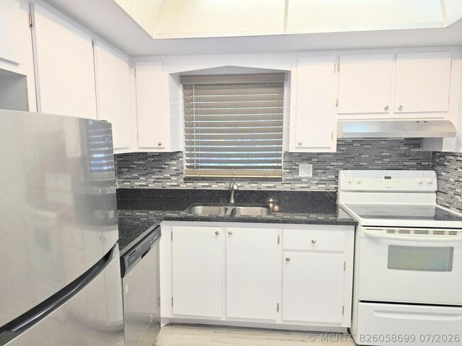 Photo - 2737 Emory Dr E Unit D