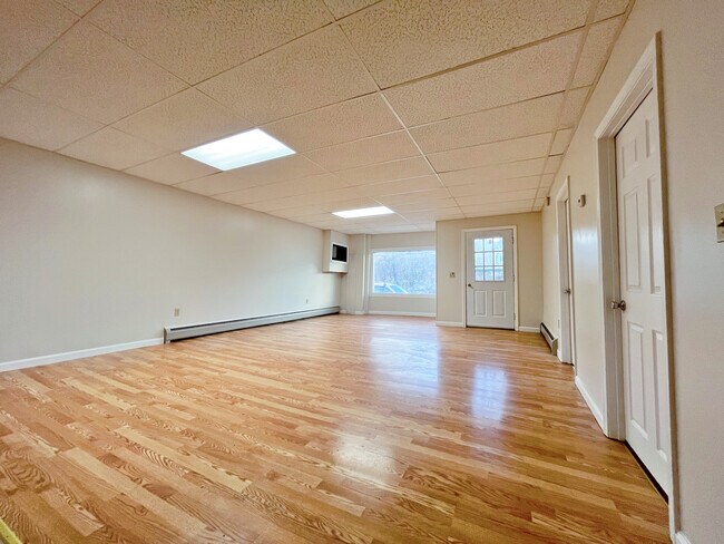 Photo - 1531 Maple St Unit A